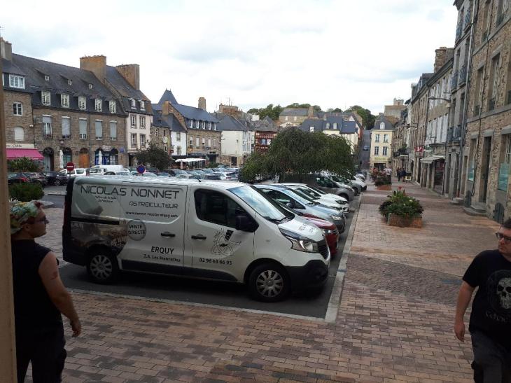 Lamballe rue de Lourmel parking RF et NF sep22