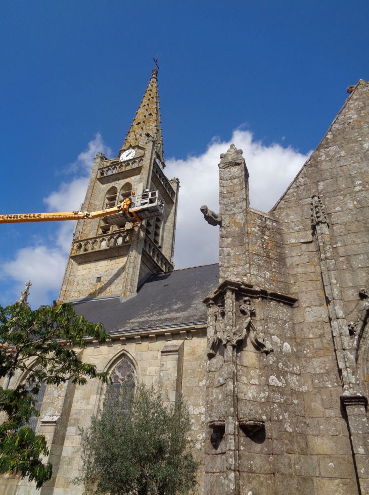 Locoal Mendon ch Saint Pierre side belltower sep22