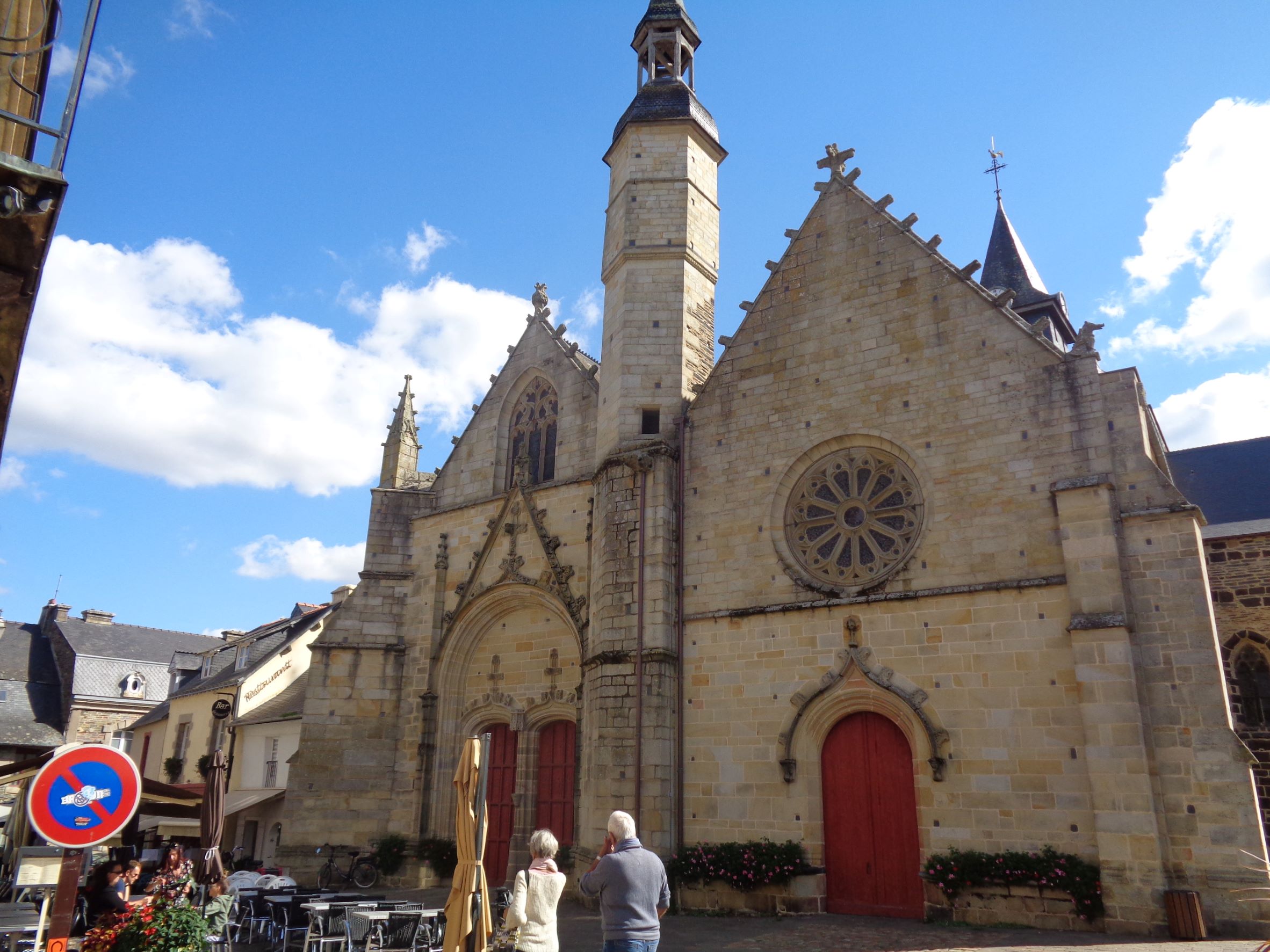 Malestroit ch Saint Gilles front sep22