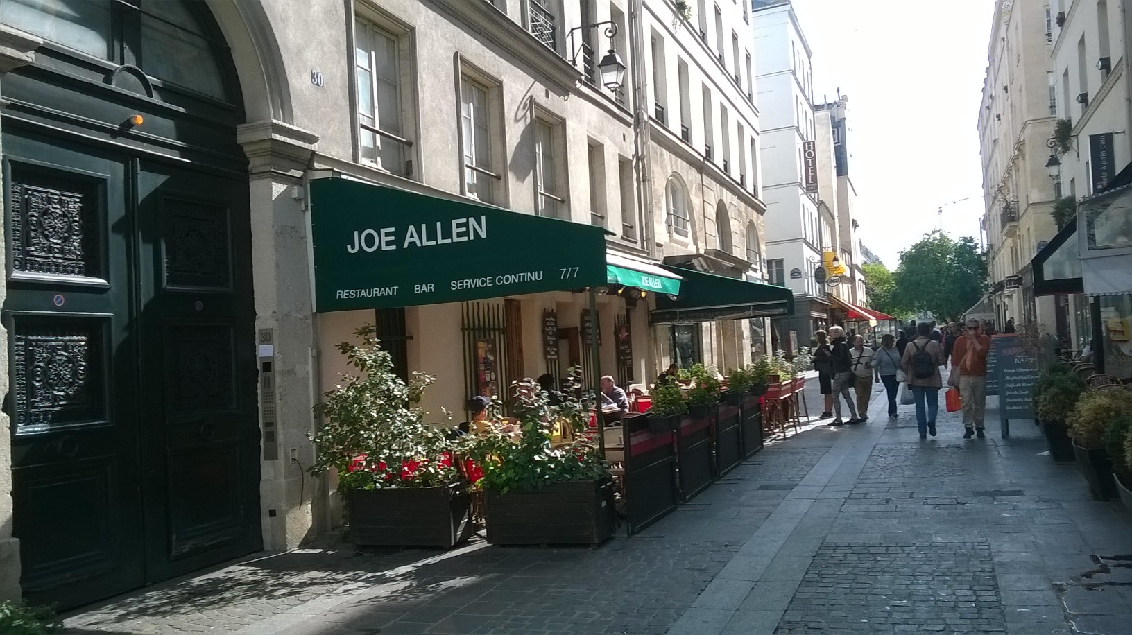 paris joe allen side front sep15