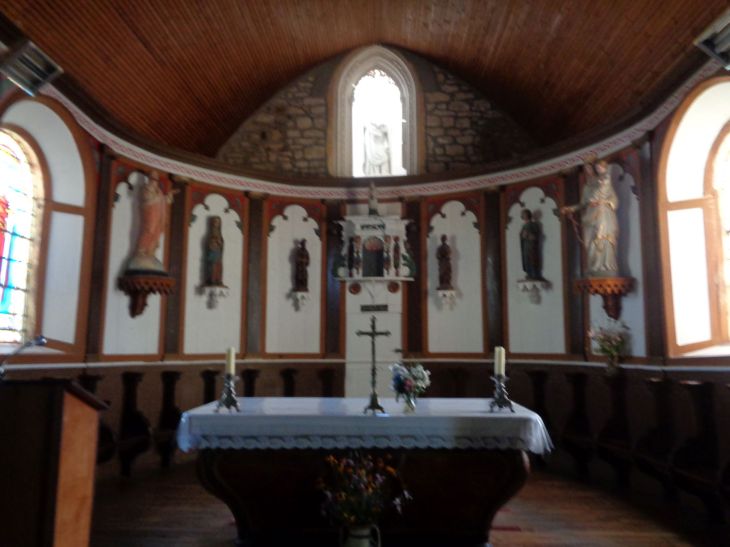 Persquen ch Saint Adrien altar closeup sep22