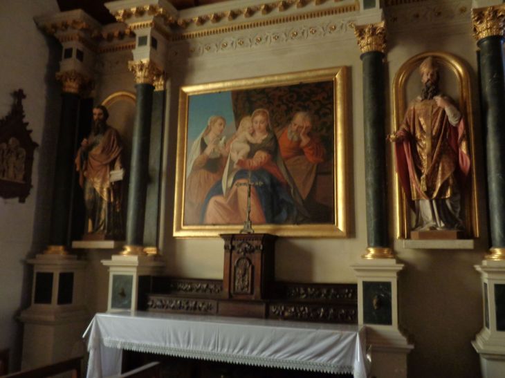 Plouay ch Saint Ouen chapel virgin et child left sep22