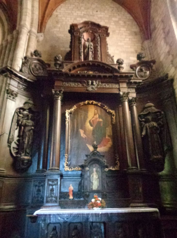 Rostrenen collegiale ch Notre Dame du Roncier chapel altar Ste Anne sep22