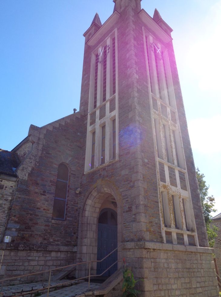 Ruffiac ch Saint-Pierre-et-Saint-Paul belltower front sep22