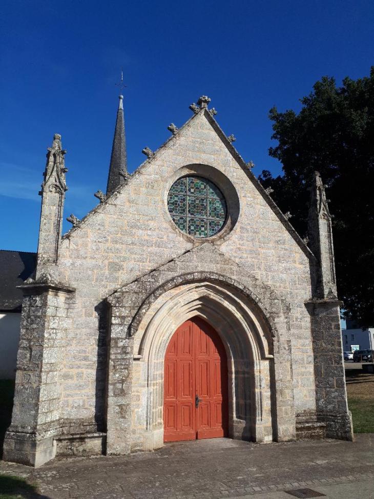 Saint Avé Chapelle ND du Loc front sep22