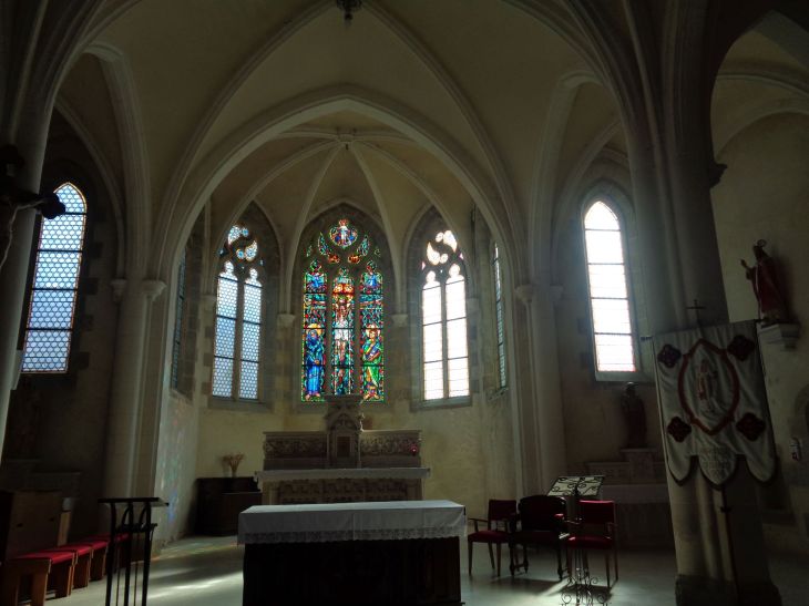 Saint Gravé ch St Denis altar sep22
