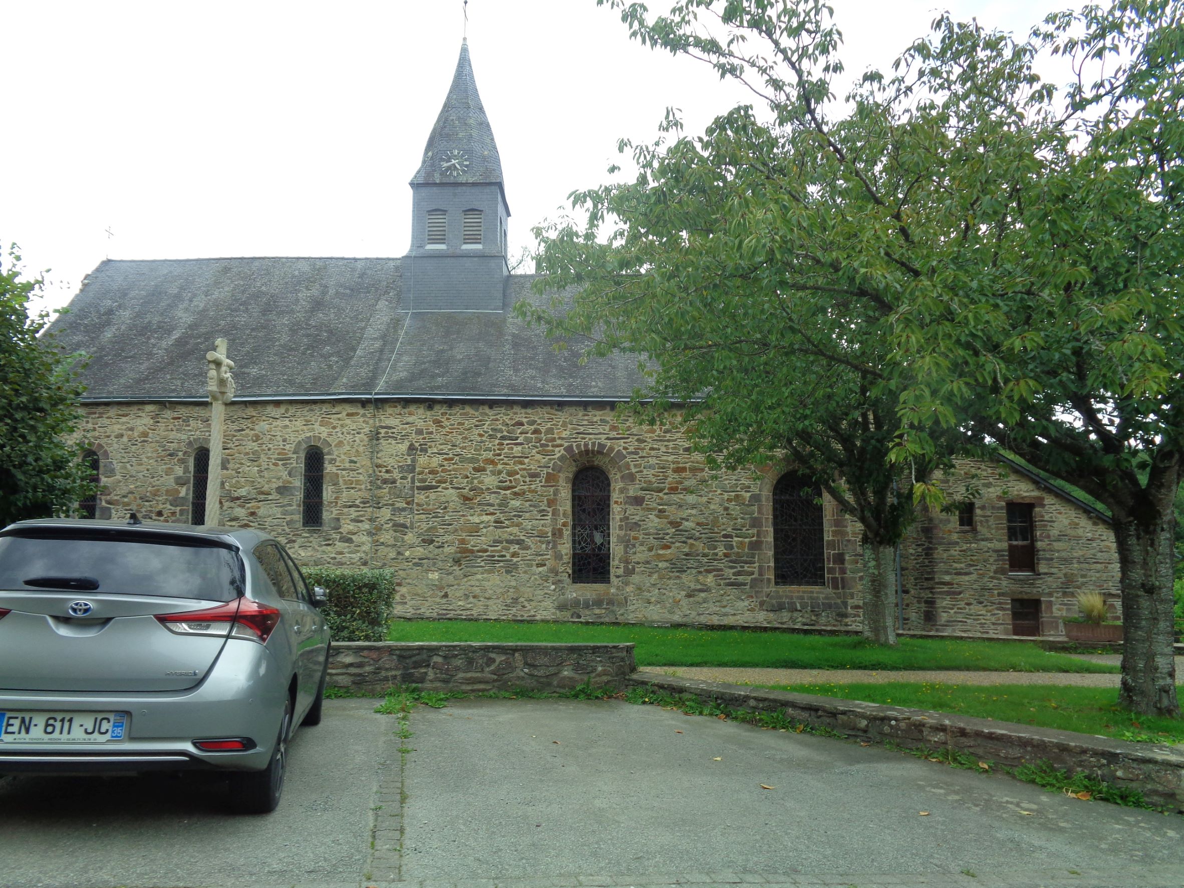 St Malo de Beignon ch St Malo side entr sep22