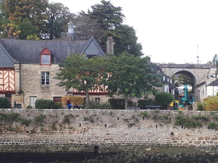 Auray St Goustan viaduc trains oct22