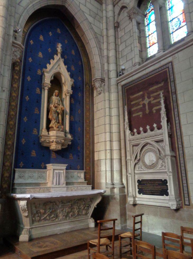 Chateaubriant ch Saint Nicolas chapel sainte anne oct22