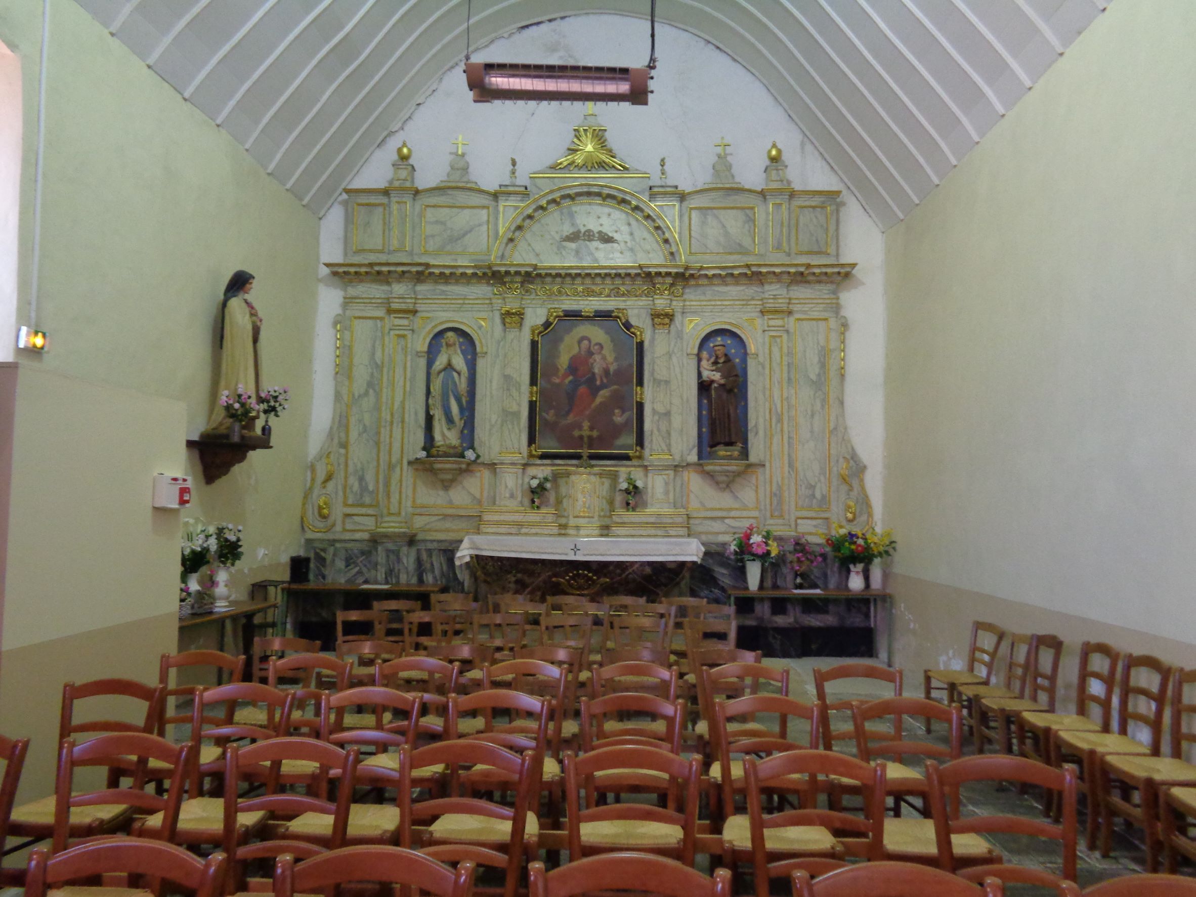 Cherrueix ch Notre Dame chapel Virgin right oct22
