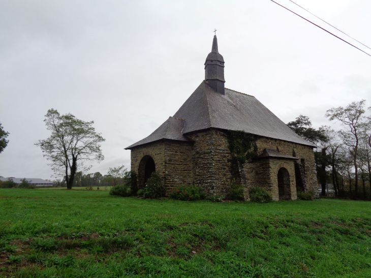 Guer chapelle Notre Dame D772 lieu dit Prado front oct22