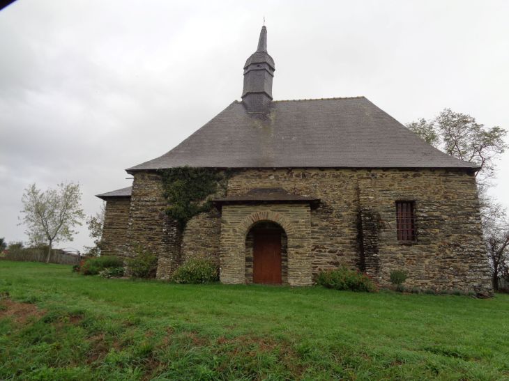 Guer chapelle Notre Dame D772 lieu dit Prado side oct22