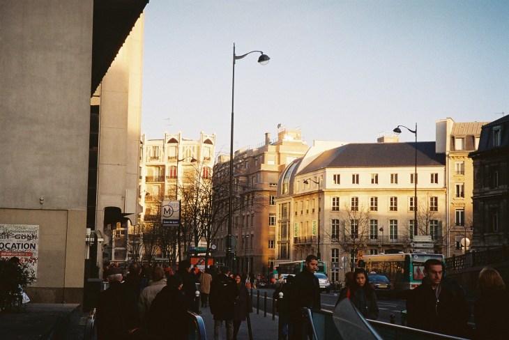 Paris gare de lyon metro RER station feb09