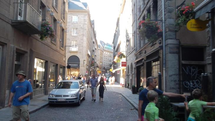 Saint Malo rue de la Corne de Cerf aug12