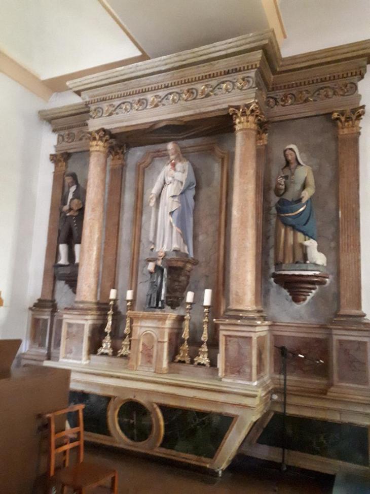 St Martin sur Oust Ch Saint Martin chapel St Pierre oct22