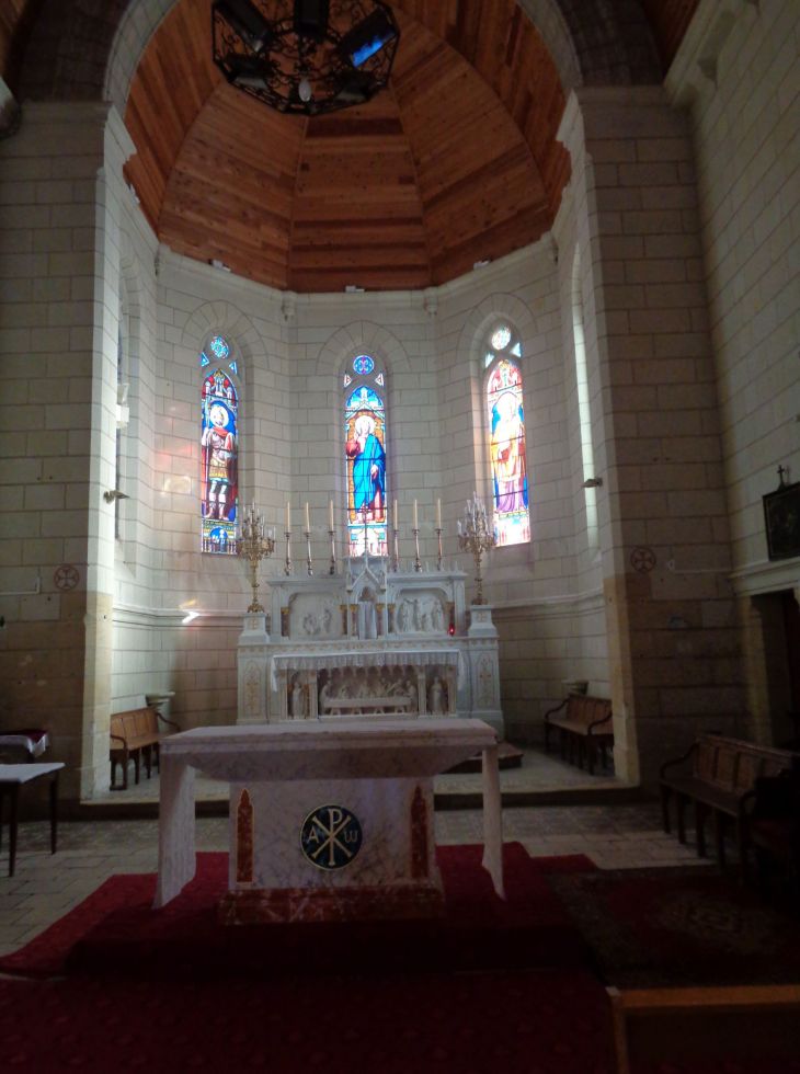 Avoine ch St Maurice altar nov22