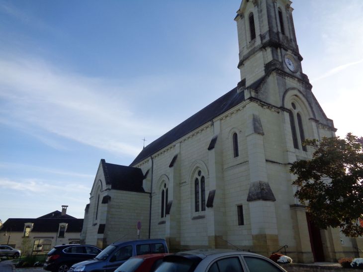 Avoine ch St Maurice side left nov22