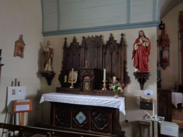 Brandivy ch st Aubin chapel resurrection nov22