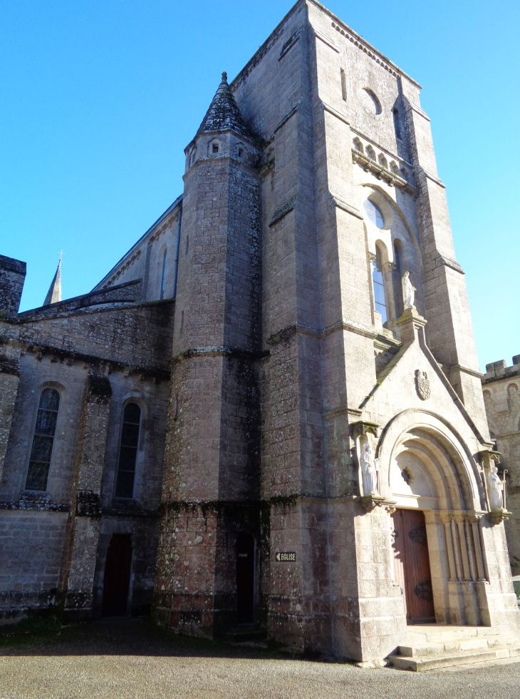 Bréhan abbaye de Timadeuc church entr nov22