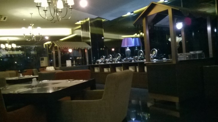 jakarta cosmo amaroossa hotel andromeda cafe breakfast cart jan16
