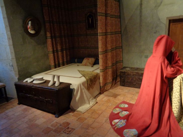 Lémeré chateau du Rivau chambre prayers nov22