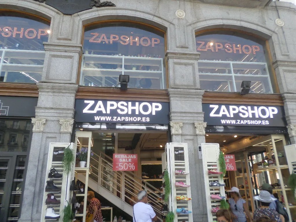 madrid-zapshop-puerta-del-sol-shoes-aug19