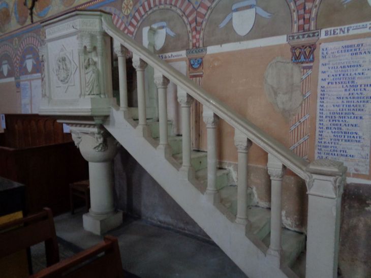 Riviére ch Notre Dame pulpit nov22