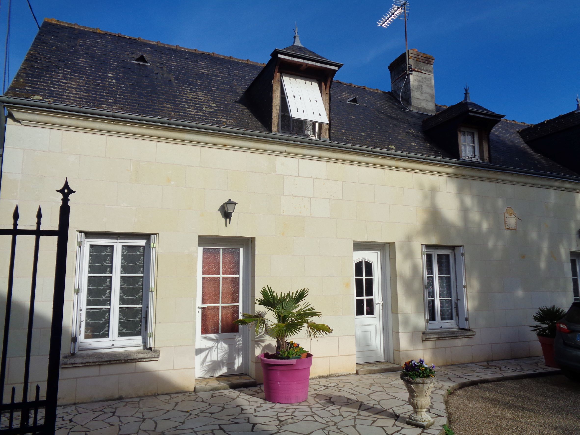 Saint Nicolas de Bourgueil Dom Cousseau-Boireau wines side open house nov22