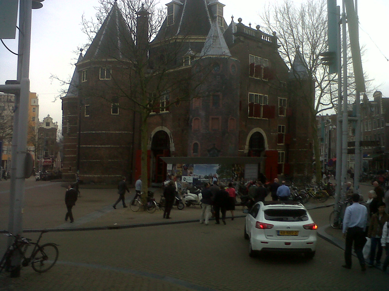 ams cafe in de waag castle apr13