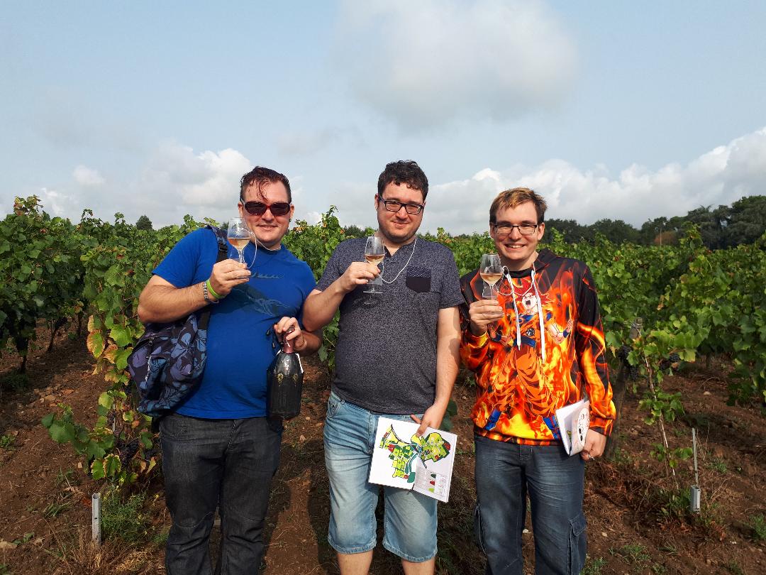 chat thebaud poiron dabin kids rando with berligou rose sparkler aug18