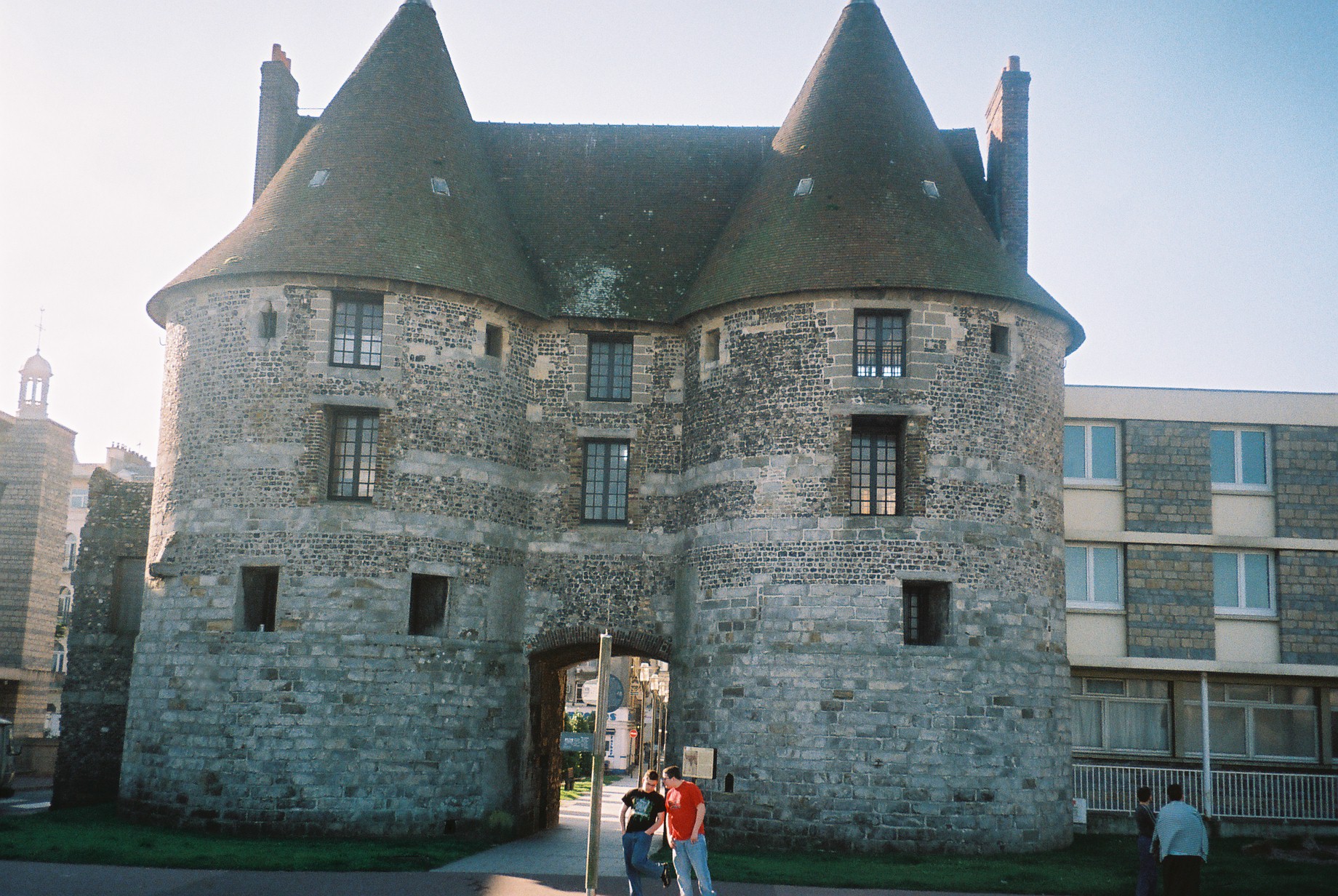 Dieppe porte de dieppe kids sep07