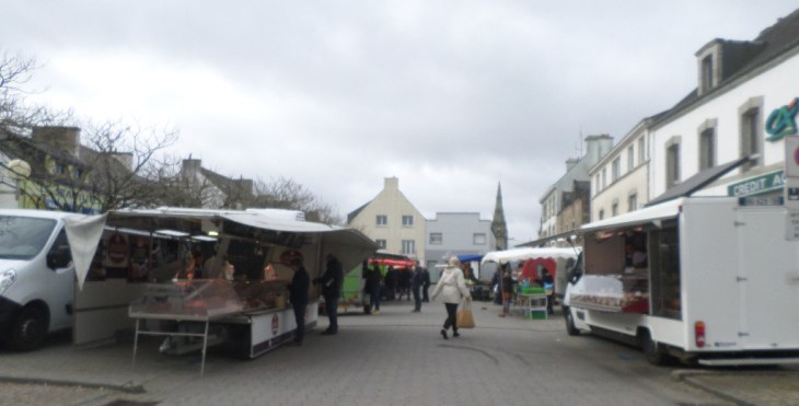 plu-market-pl-st-michel-aug19