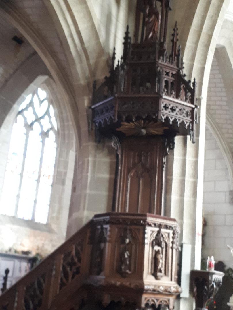 Auray Ch Saint Sauveur pulpit jan23