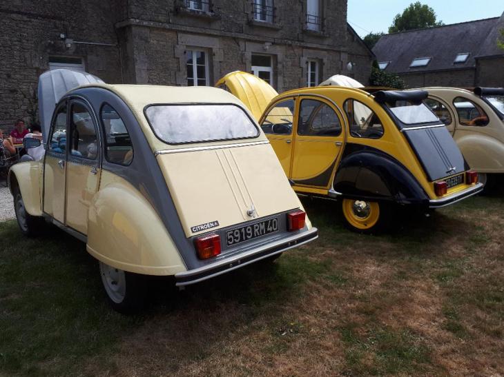 bignan cars citroens at kerguehennec aug18