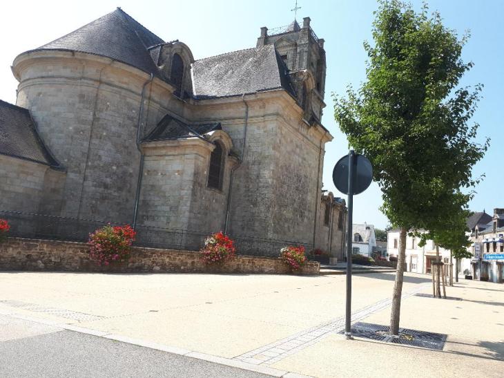 bignan church st pierre et st paul back aug18
