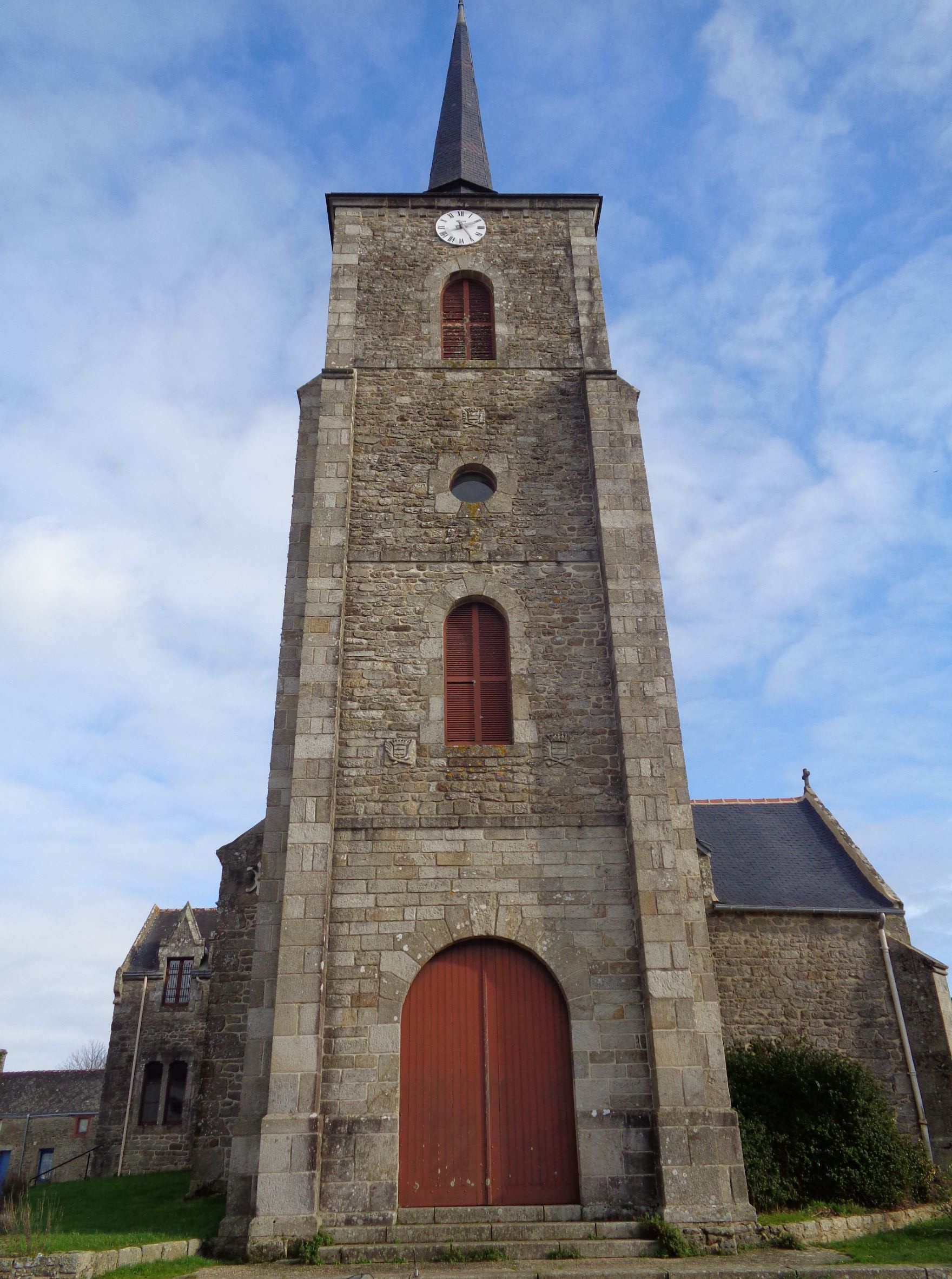 Berric ch Saint Thuriau front belltower jan23