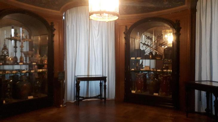 chan castle cabinet des gemmes arms nov19