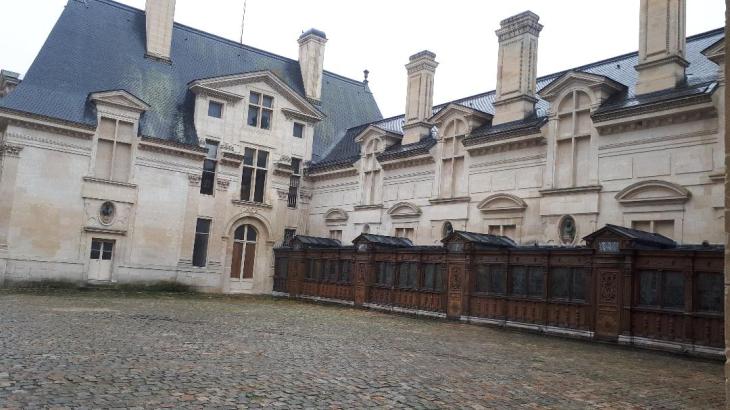 chan castle resto inner courtyard nov19