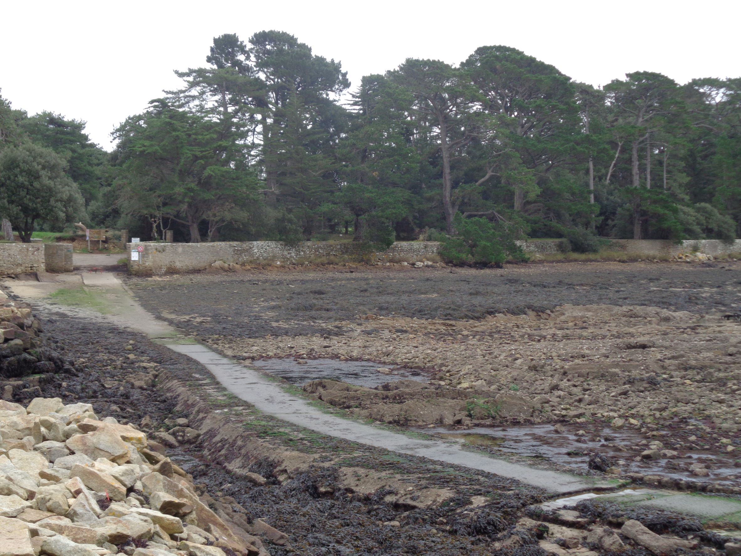 Larmor Baden low seas to ile Berder private feb23