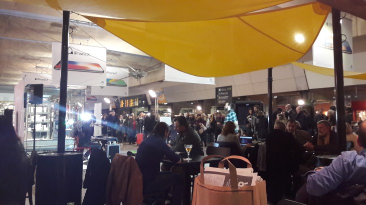 paris gare montparnasse live music enter from brasserie oceane nov17