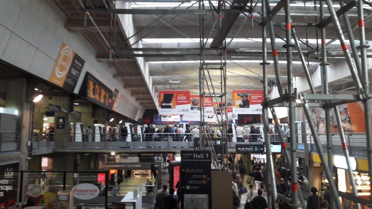 paris gare montparnasse main hall 1 to metro jun18