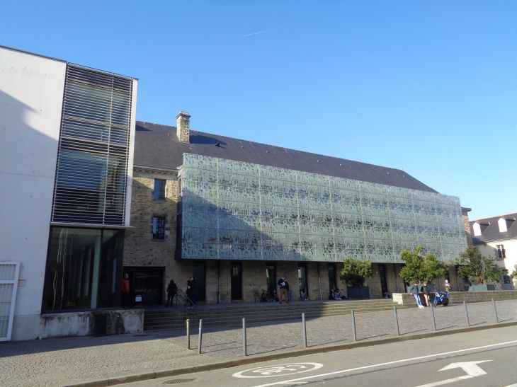 Quimper theatre de Cornouaille front feb23
