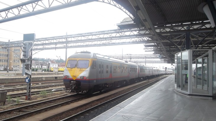 brussels-midi-train-station-aug11