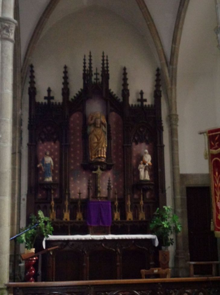 Carhaix ch Saint Pierre Chapel mar23