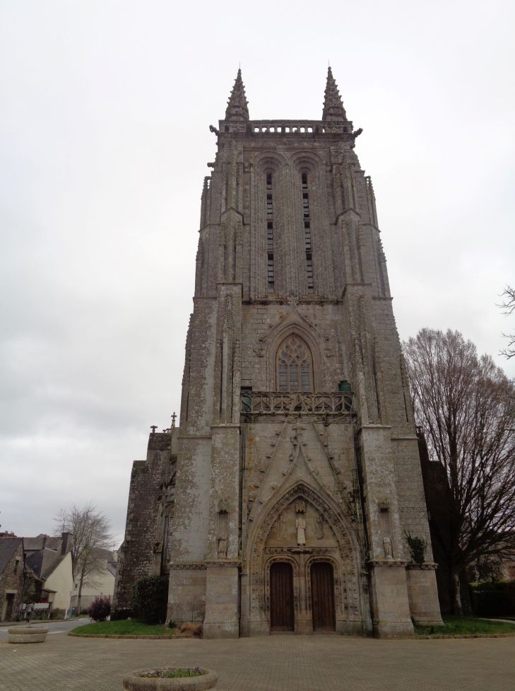 Carhaix ch Saint Pierre front mar23