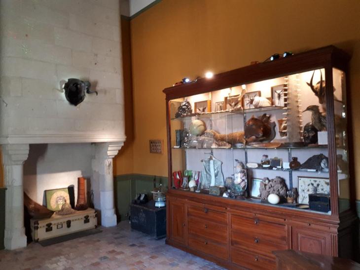 chateau goulaine living room aug18