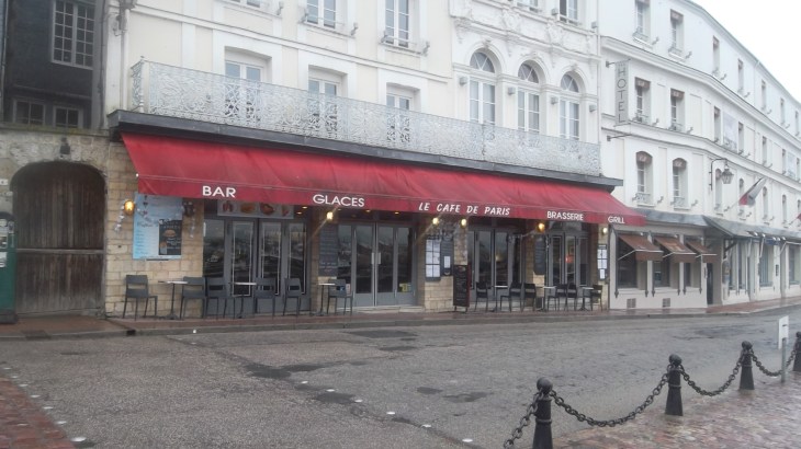 honfleur-cafe-de-paris-frontside-my13