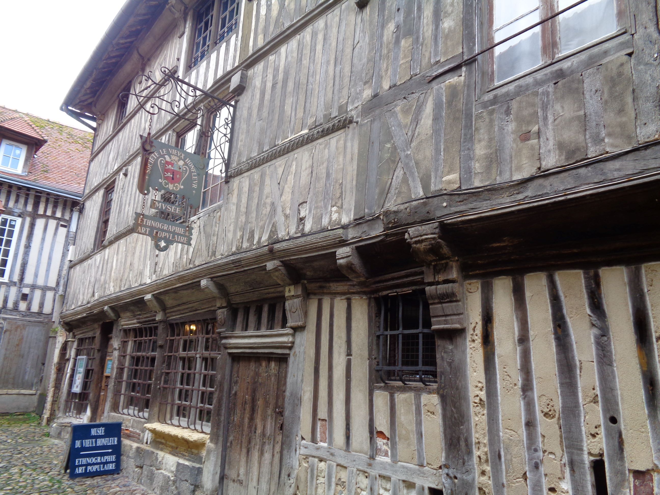 Honfleur mus de l'Ethnographie front apr23