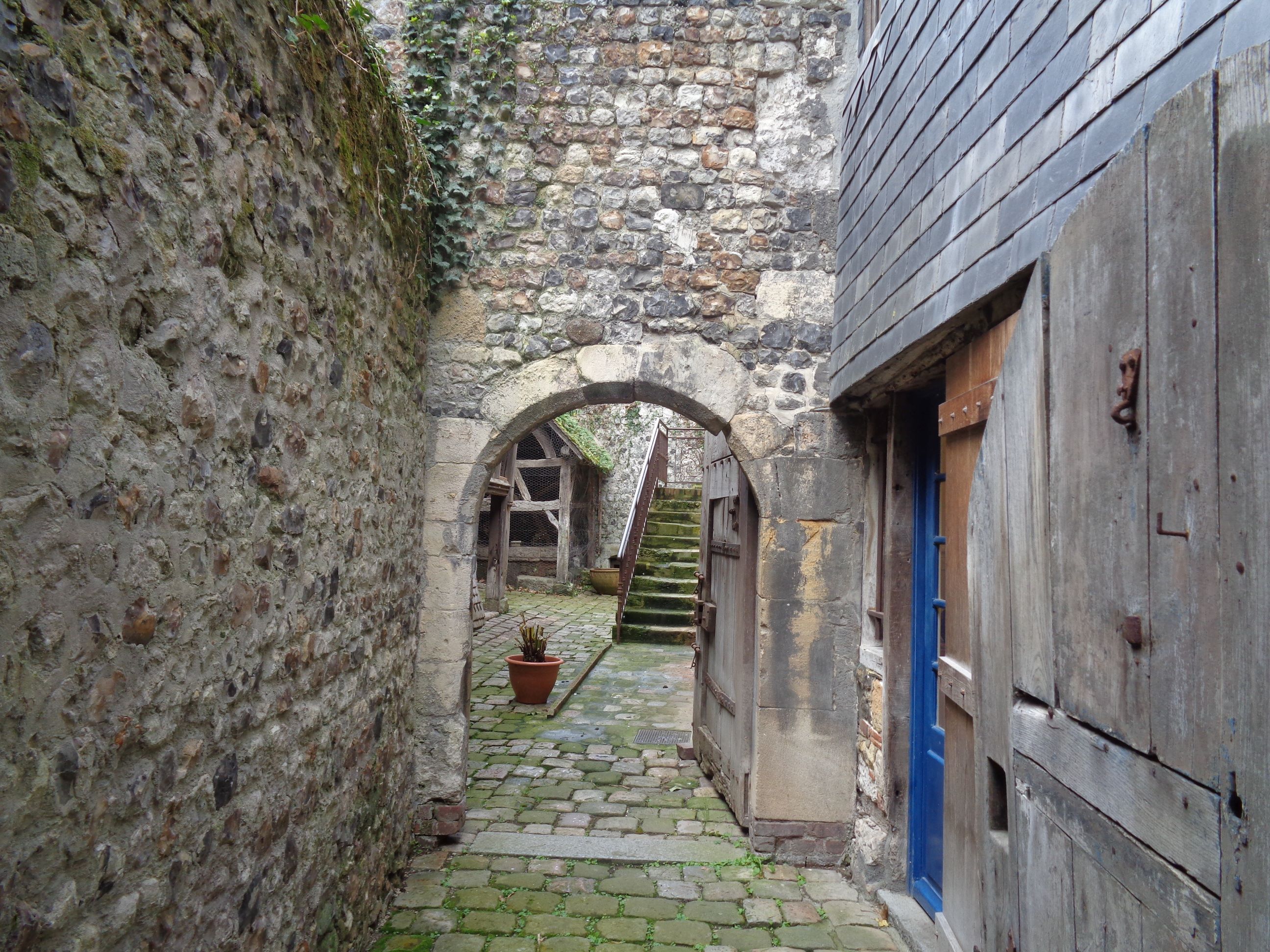 Honfleur mus de l'Ethnographie side apr23