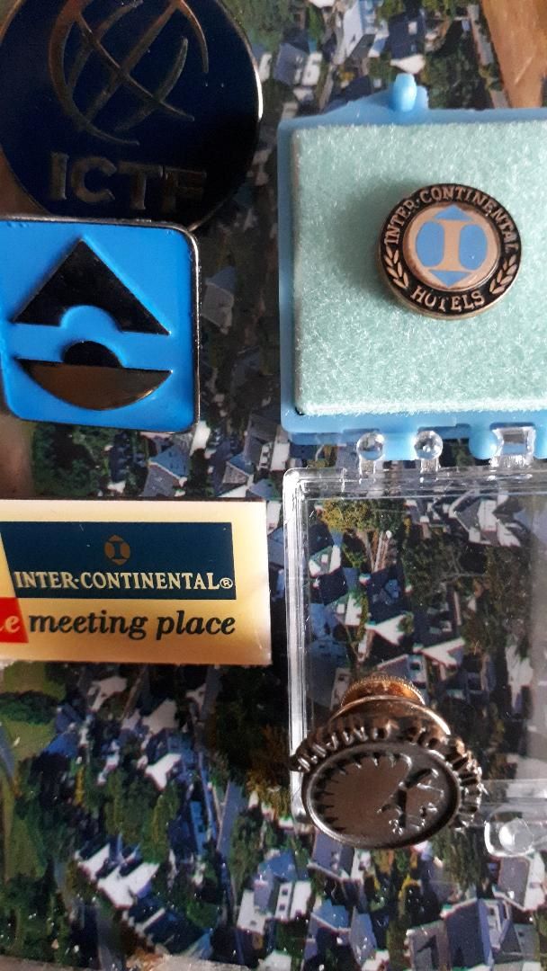 Miami Paris work pins